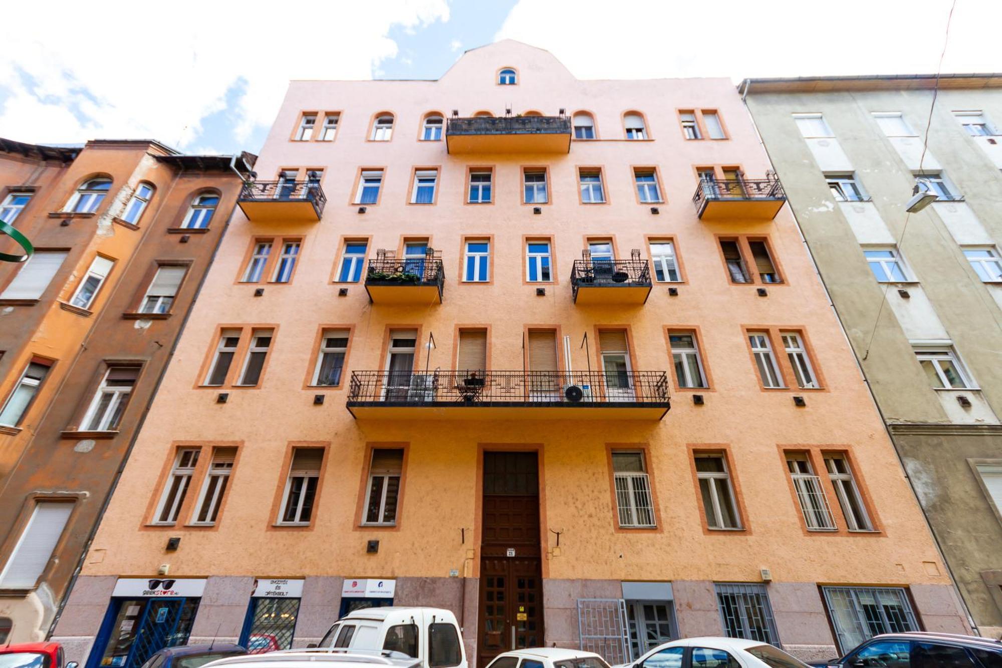 Stylish Suite Westend Будапеща Екстериор снимка